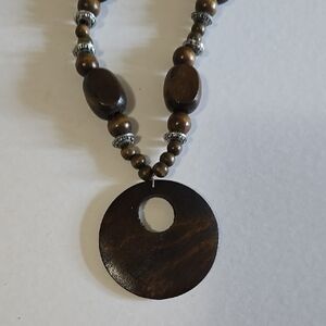 Elegant Wood Brown Beaded Necklace
